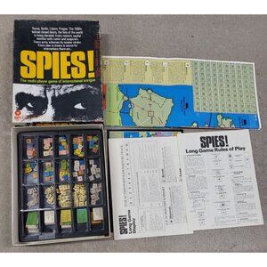 Spies! (1981) Multiplayer Game of International Intrigue + Long Game Instruction